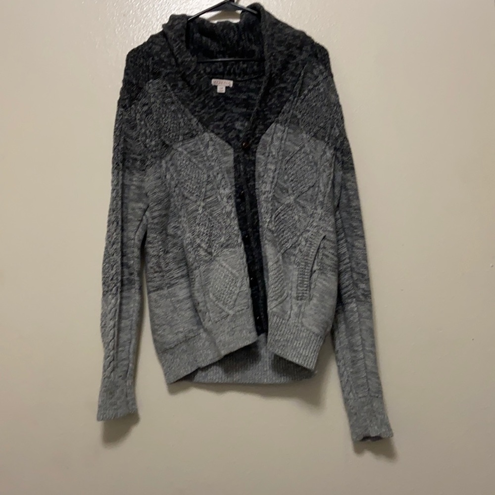 Button down sweater in very nice condition
